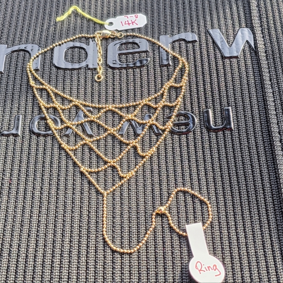 🎀💞14K Real Gold Mesh Hand Chain Bracelet💞🎀 - Picture 4 of 4